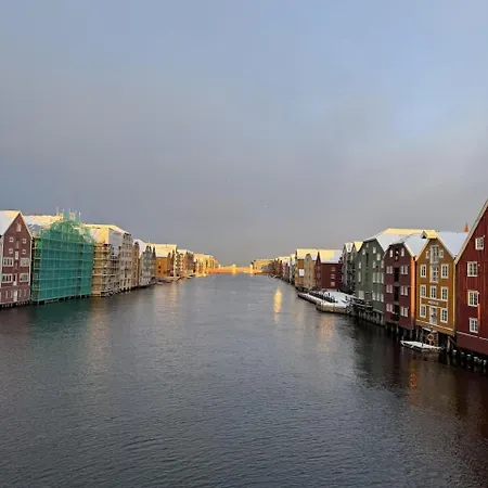 Nydelig I Bakklandet Trondheim